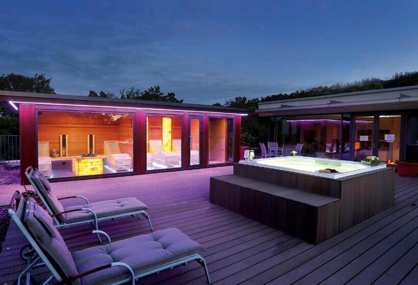 فندق Favorite Park