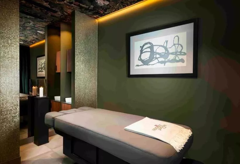 בית מלון כפרי Favorite Park