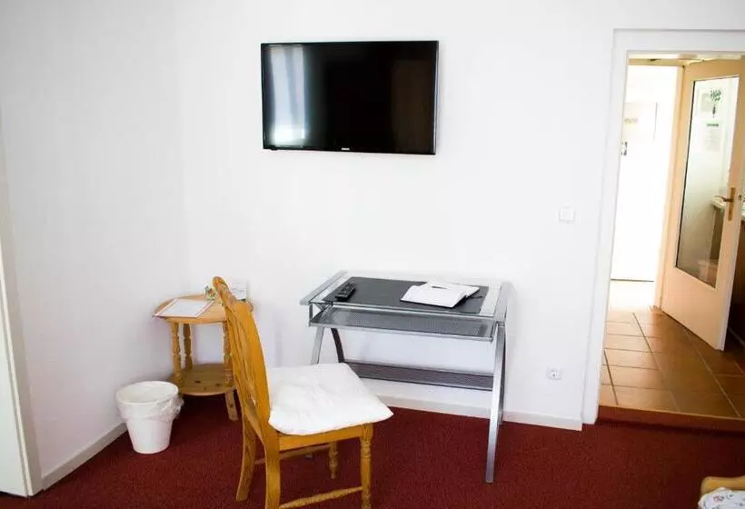 酒店 Deutsches Haus