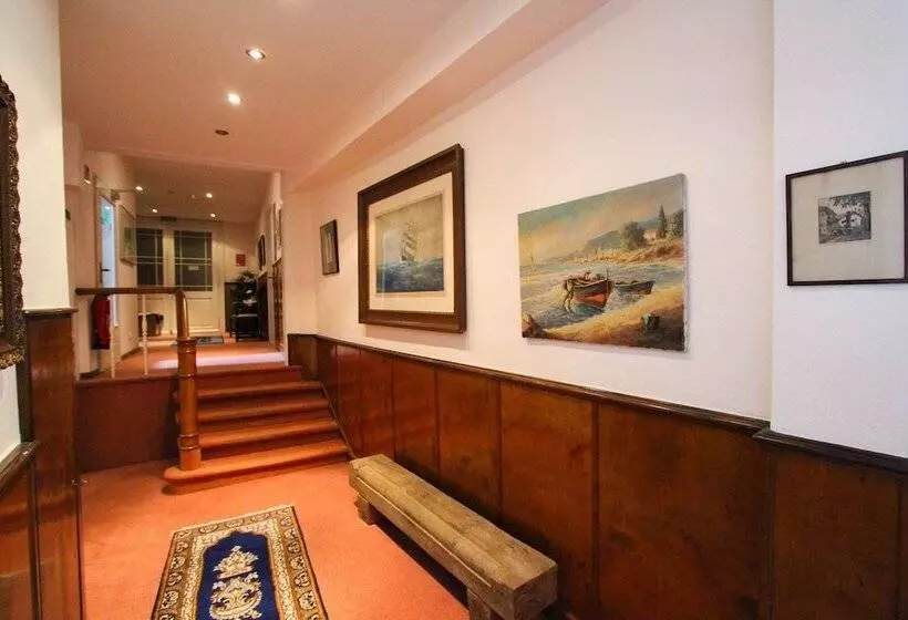 酒店 Deutsches Haus