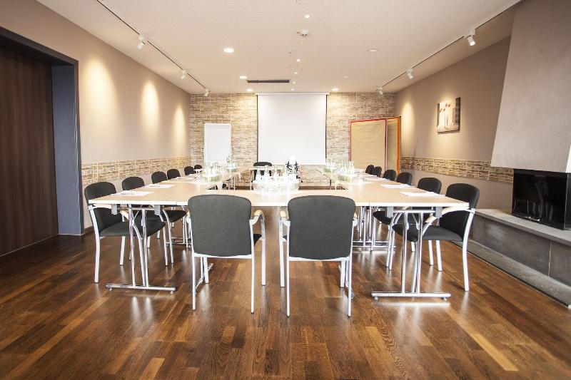 בית מלון כפרי Phonix