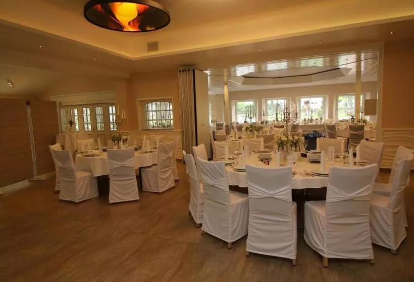 Отель Restaurant Haus Waldesruh