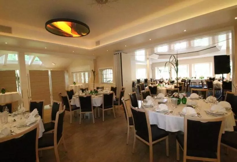 Отель Restaurant Haus Waldesruh