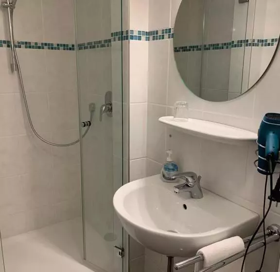 Отель Restaurant Haus Waldesruh