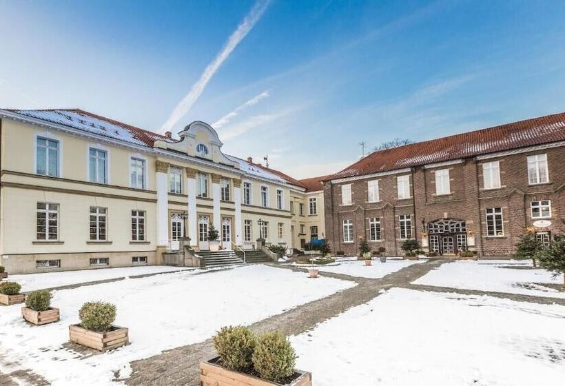 Schlosshotel Westerholt