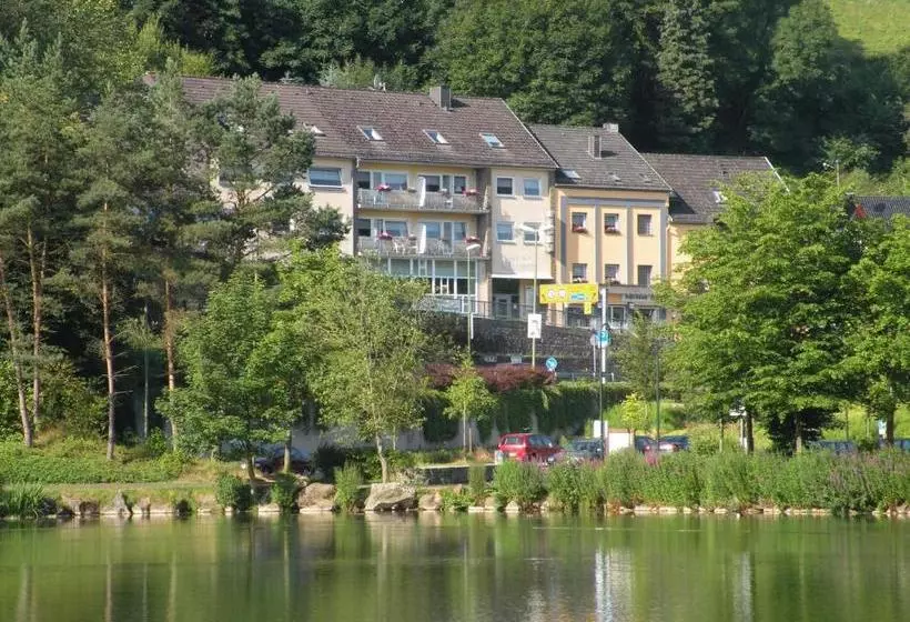 Отель Schlossblick