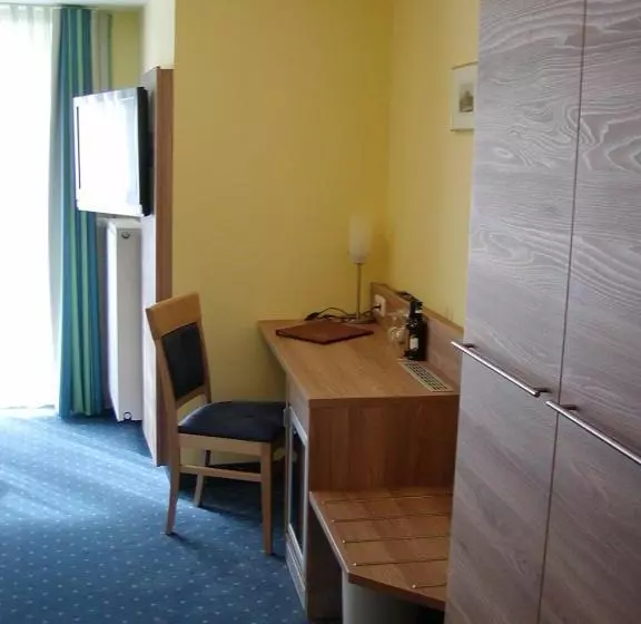 Отель Schlossblick