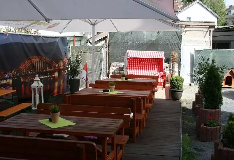 בית מלון כפרי Schütze Superior