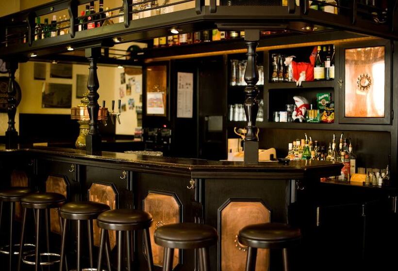 ホテル Schütze Superior