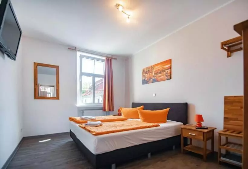 هتل Villa Altstadtperle Erfurt