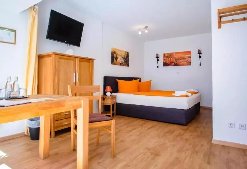 هتل Villa Altstadtperle Erfurt