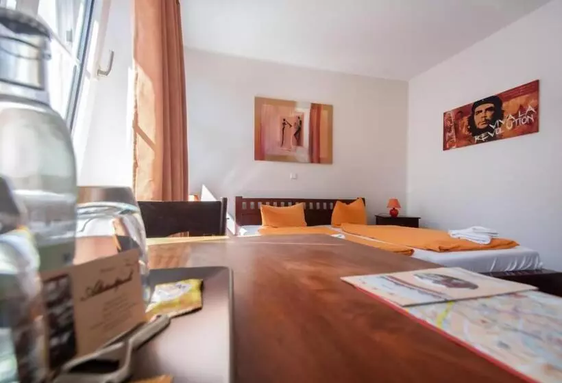 هتل Villa Altstadtperle Erfurt