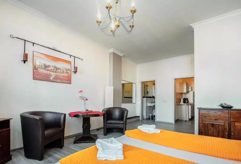 هتل Villa Altstadtperle Erfurt