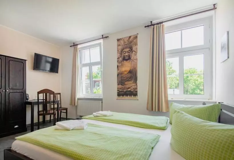 هتل Villa Altstadtperle Erfurt