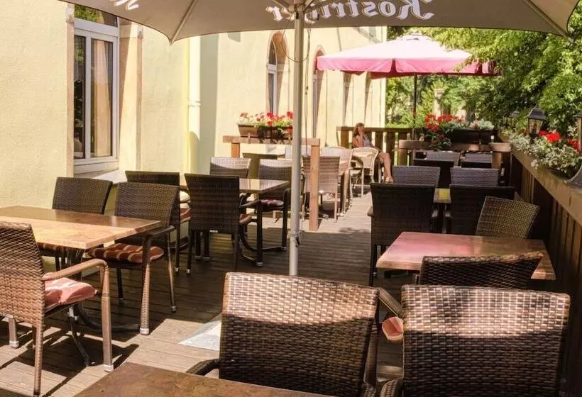 Hotelli Zur Post In Wurzen