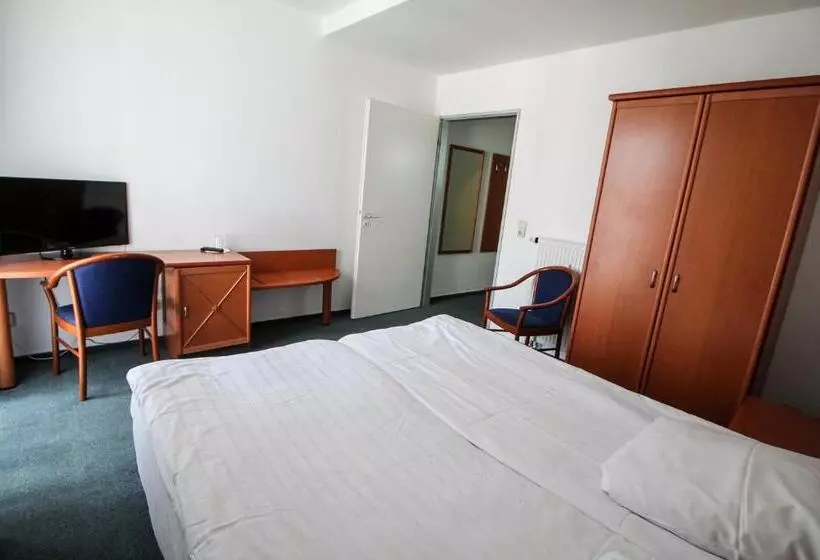 ホテル Ahrberg Viertel