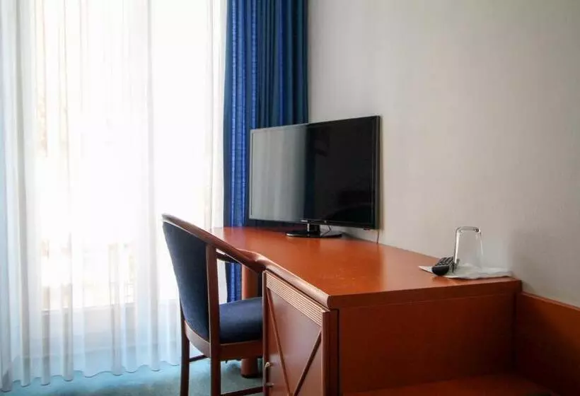 ホテル Ahrberg Viertel