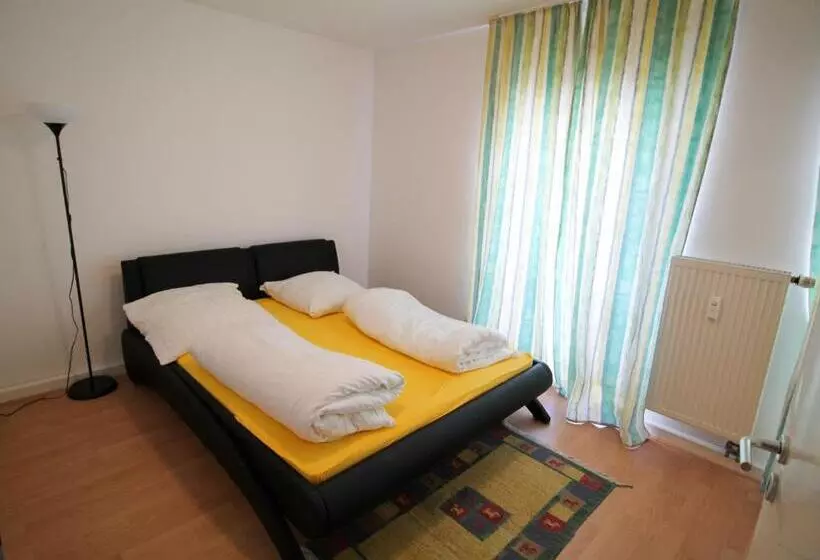 ホテル Ahrberg Viertel