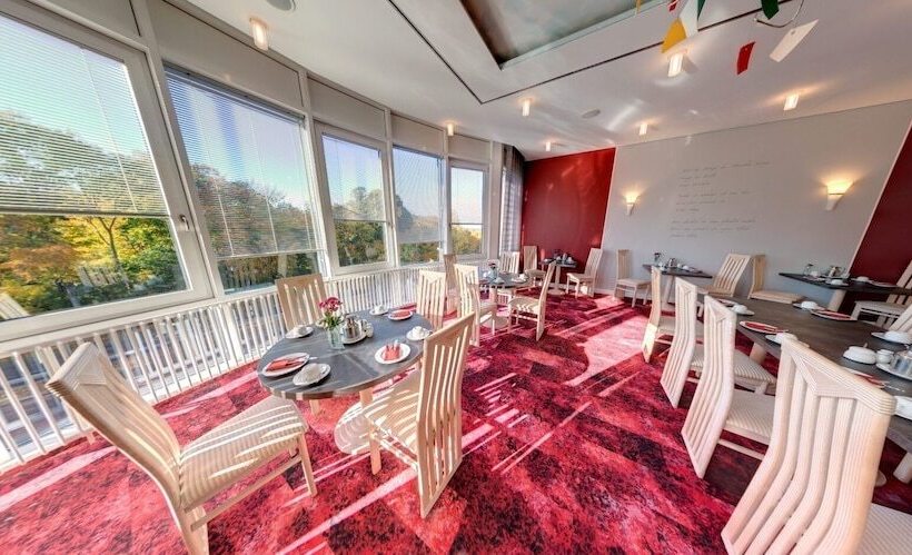 Business Hotel Artes