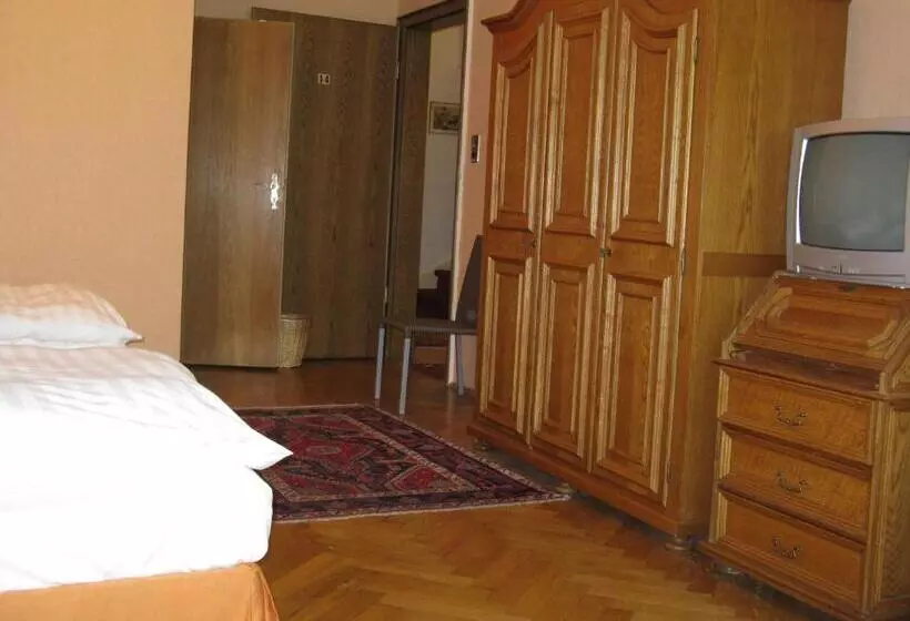 Отель Eilenriede