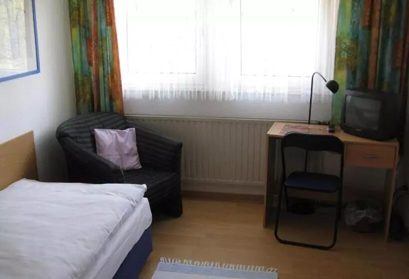 Отель Eilenriede