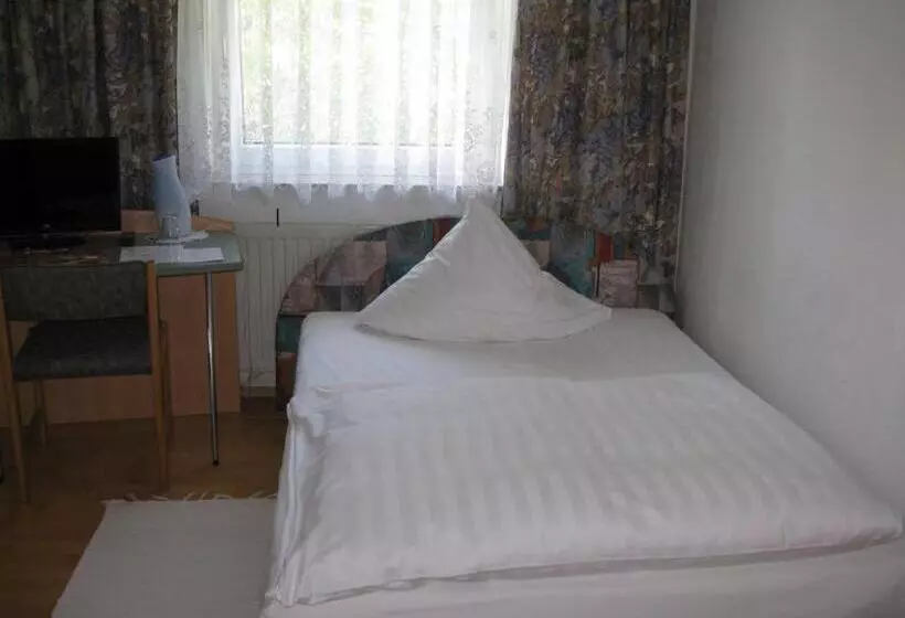 Отель Eilenriede