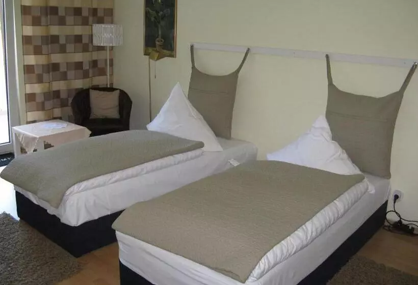 Отель Eilenriede