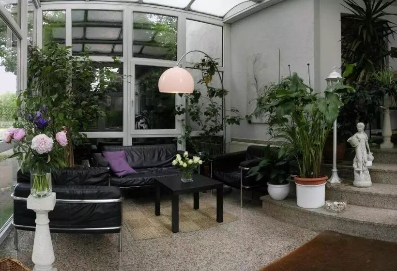 Отель Eilenriede