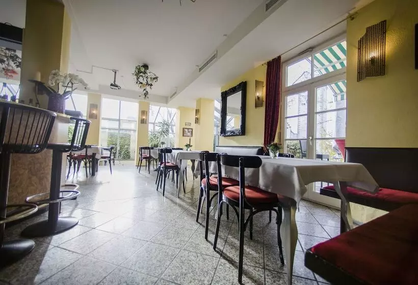 호텔 Gasthaus & Pension Mohren