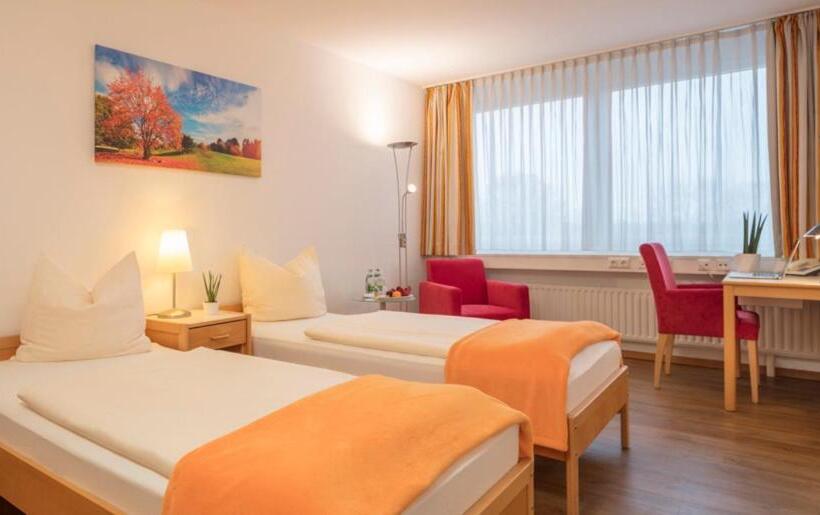 Отель Heinrich Pesch