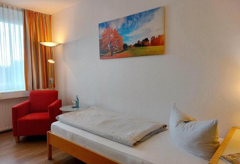 Отель Heinrich Pesch