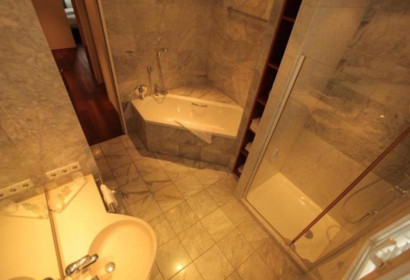 Hotel Mariotto Am Burghof