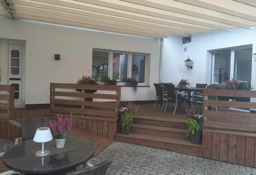 فندق Restaurant Zum Wacholderhain