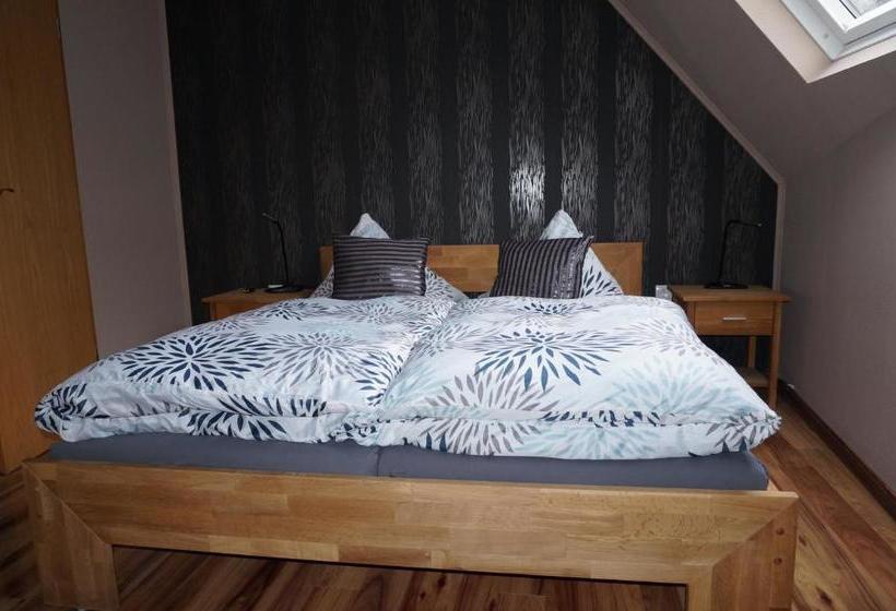 בית מלון כפרי Zehnthof