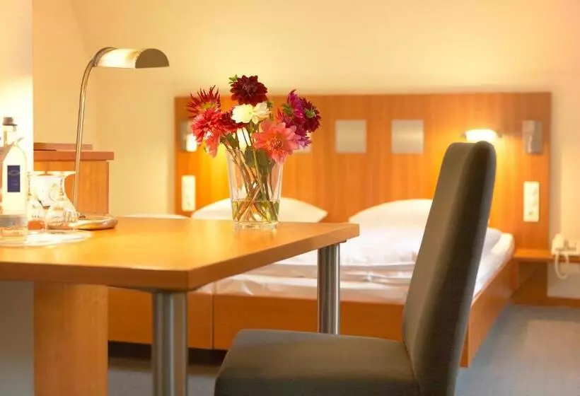 Landhotel Zum Schwanen Mit Restaurant Mona Liza