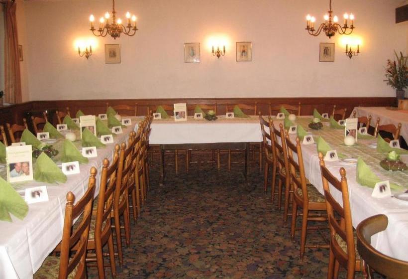 膳宿费 Gasthaus Zum Hirschen