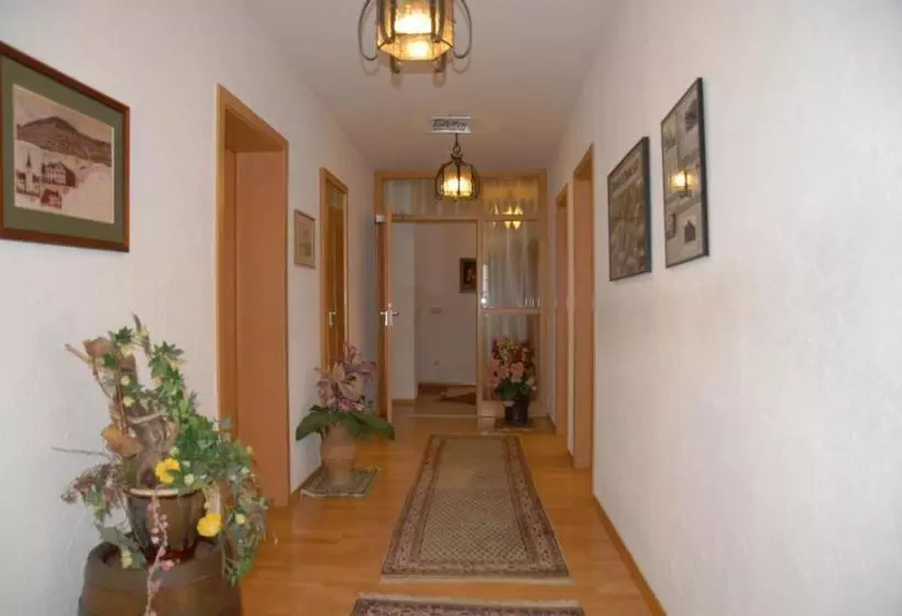 펜션 Garni Grottental