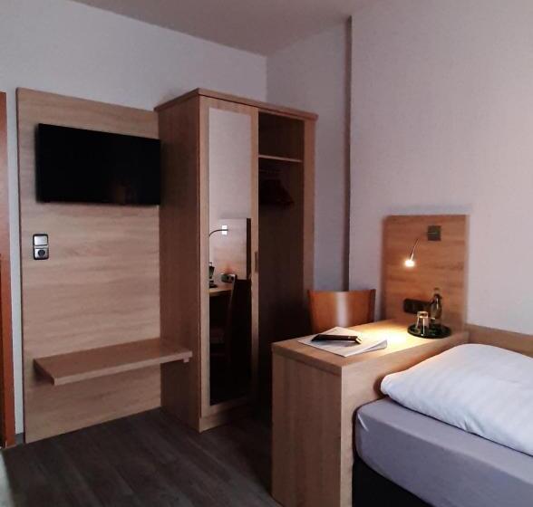 بنسيون Landgasthof Zur Scharfen Ecke