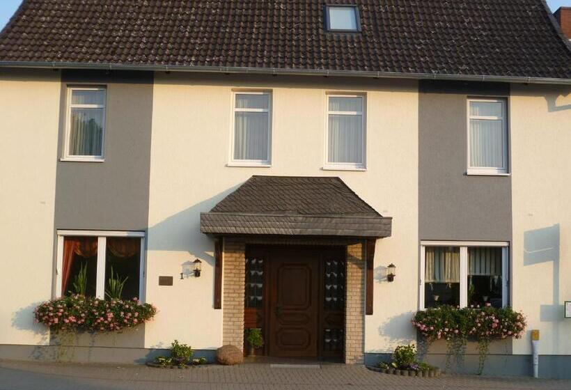 بنسيون Landgasthof Zur Scharfen Ecke