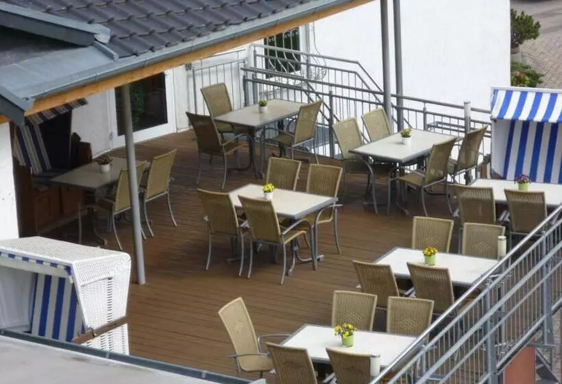 ペンション Landgasthof Zur Scharfen Ecke