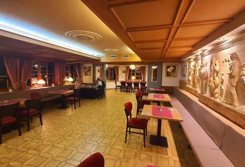 膳宿费 Willmeroth Windeck