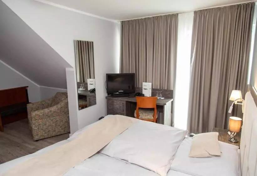 膳宿费 Willmeroth Windeck