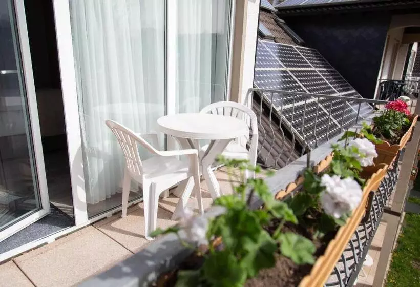 膳宿费 Willmeroth Windeck