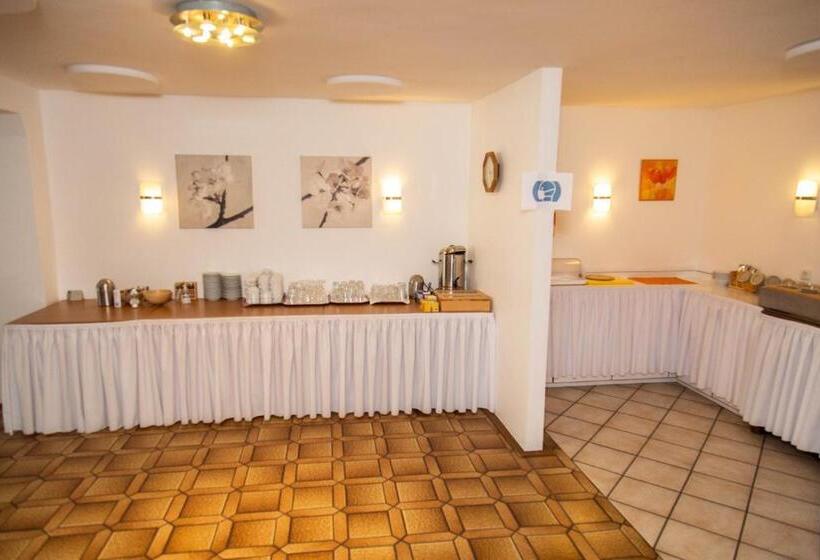 膳宿费 Willmeroth Windeck