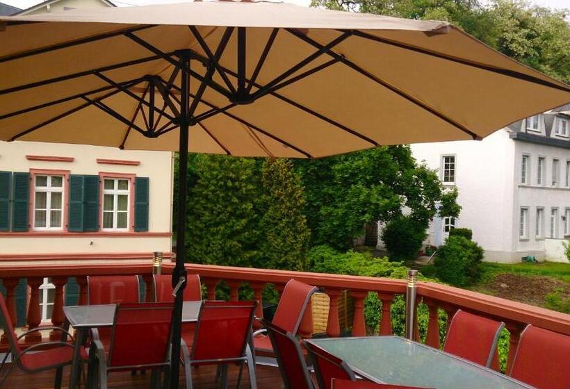 Romantik Hotel Villa Sayn