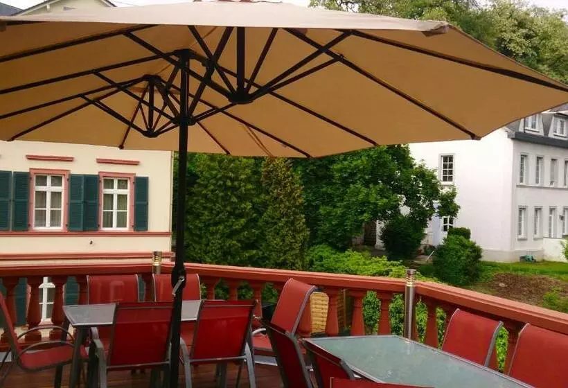 Romantik Hotel Villa Sayn