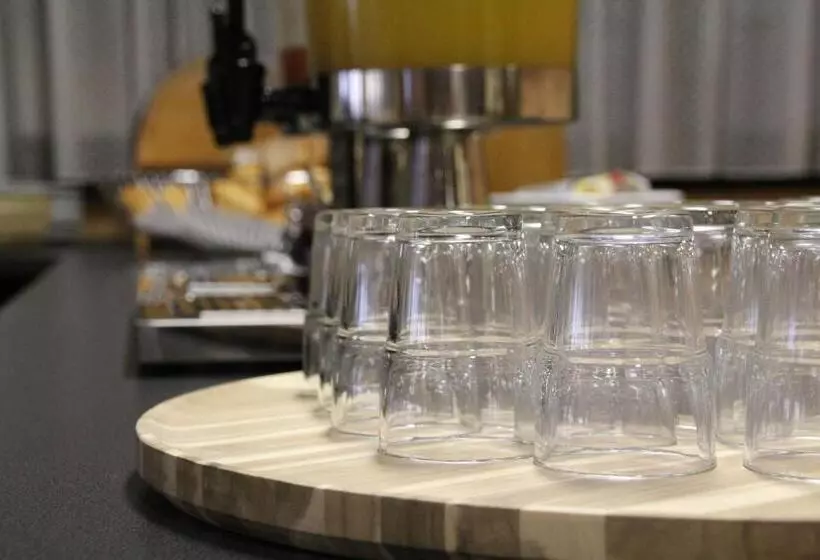 Rtb Hotel   Sportschule