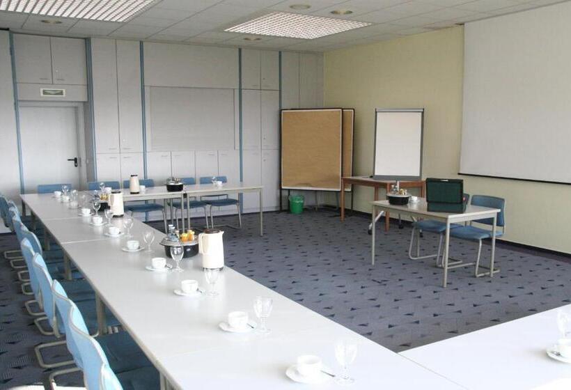 Rtb Hotel   Sportschule