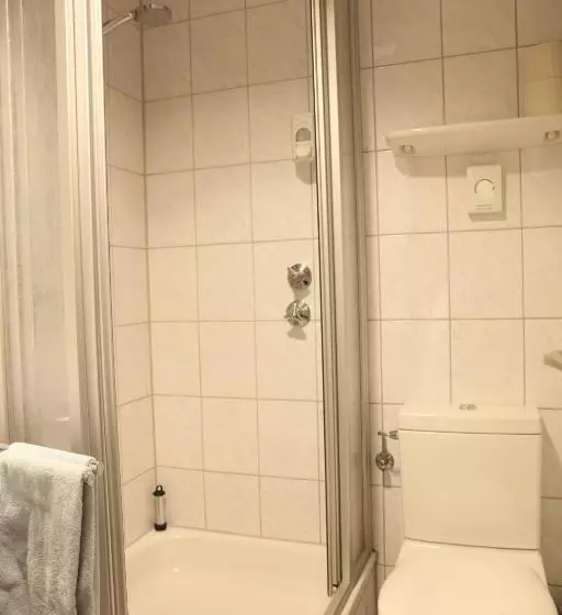 Rtb Hotel   Sportschule