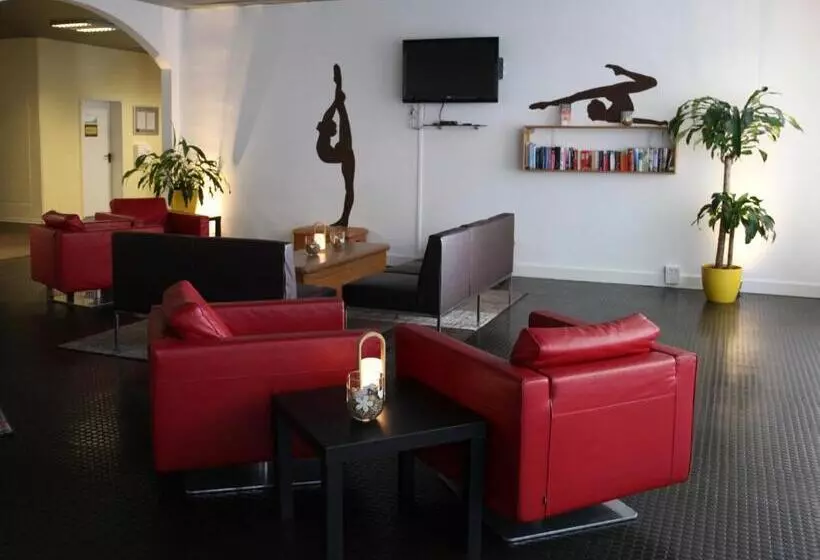 Rtb Hotel   Sportschule